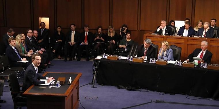 Mark se pronuncia ao Senado sobre vazamento de dados do Facebook