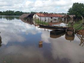 Nível do Rio Longá volta a subir e famílias estão desabrigadas