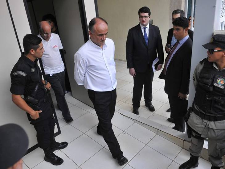 Justiça manda libertar padres presos por desvio de dinheiro no GO