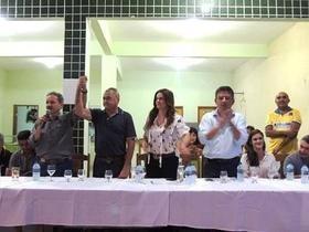 Ex-prefeito Evangelista Resende consegue mais asfalto para a cidade