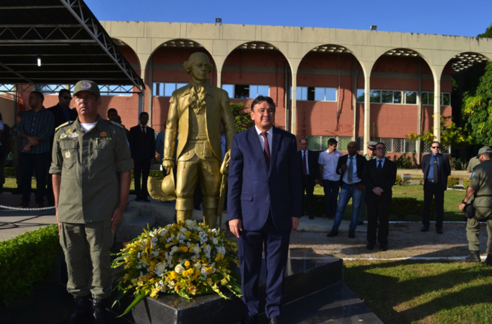 Governador durante a solenidade (Crédito: PM-PI/Divulgação)
