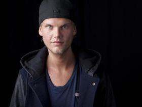 DJ Avicii é encontrado morto no Oriente Médio