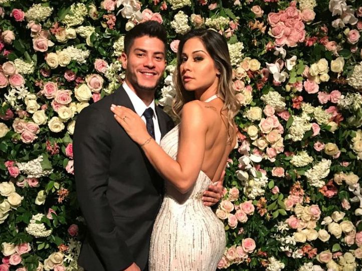 Mayra Cardi está grávida de Arthur Aguiar:"Maior presente"