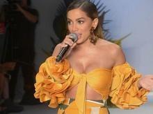 Anitta canta na abertura da SPFW: 'Eu sei o quanto que eu lutei'