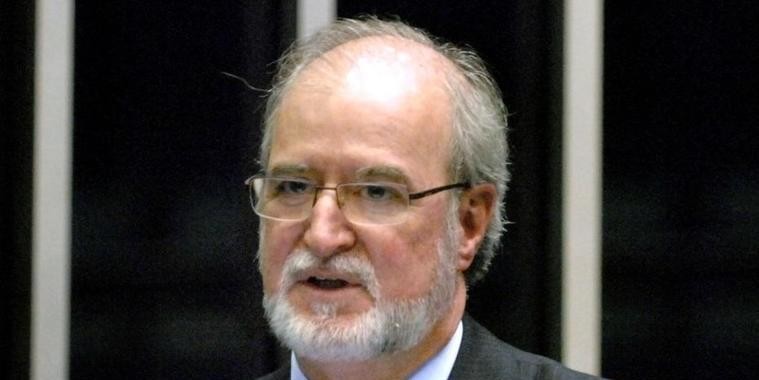 Justiça de MG mantém 20 anos de prisão para tucano Eduardo Azeredo