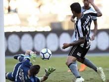 Com golaço de Gilson no fim, Botafogo bate o Grêmio no Brasileirão