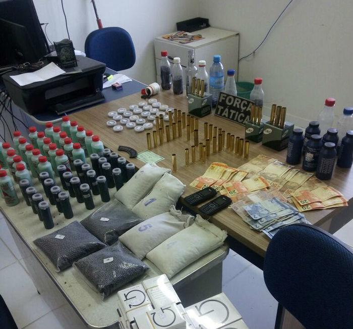 Vasto material apreendido pela Polícia Militar (Crédito: Divulgação-PM-PI)