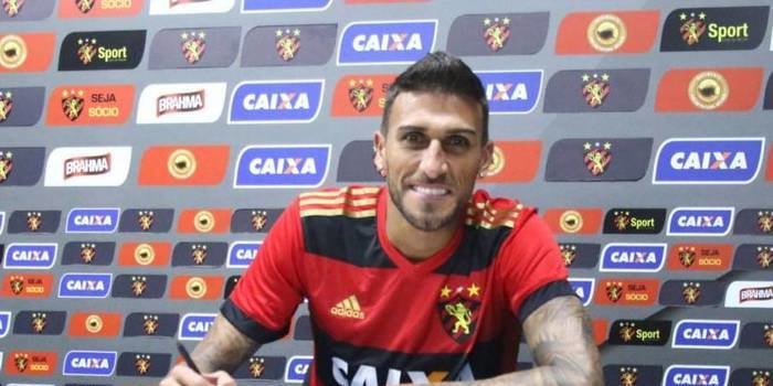 Sport oficializa contratação de Rafael Marques até final de 2018