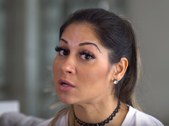Mayra Cardi diz que nunca deixará filha comer açúcar e glúten