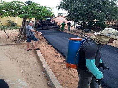 Sem mandato ex-prefeito Evangelista Resende continua trabalhando