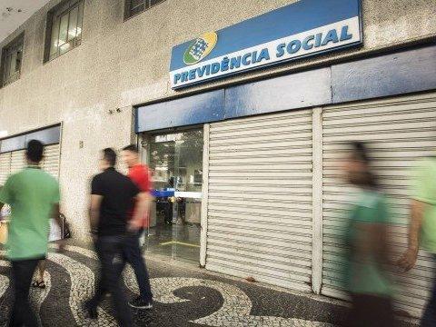 INSS passa conceder benefícios por telefone e web a partir de hoje