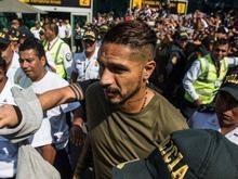Guerrero se reúne com o presidente da Fifa em sua última cartada