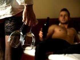 Aprenda 5 dicas de como excitar um homem sem tocá-lo