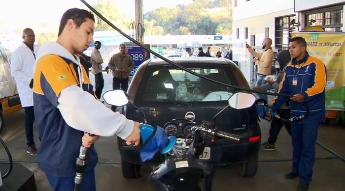 Posto vende gasolina mais barata em Varginha (Crédito: Reprodução/EPTV)