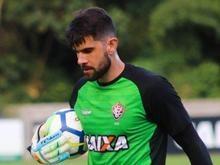 Vasco negocia a contratação do goleiro Fernando Miguel, do Vitória