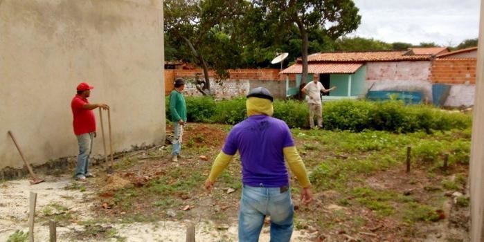 Prefeito Herbert Silva visita Obra da Creche Pró-Infância.
