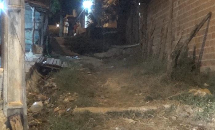 Criminoso saiu do local para efetuar os disparos (Crédito: Reprodução)