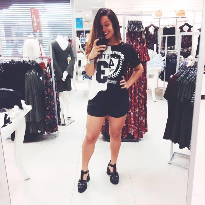 Jovem vendedora não resistiu aos ferimentos (Crédito: Facebook/Luana Machado)