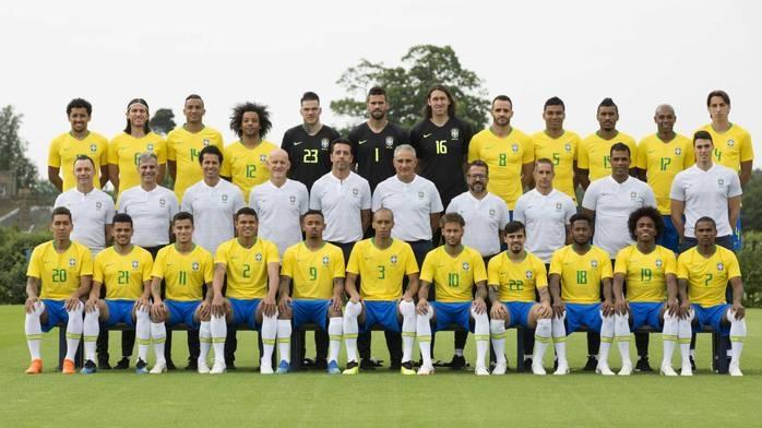 Foto oficial da seleção para Copa do Mundo 2018 (Crédito: LUCAS FIGUEIREDO EFE)