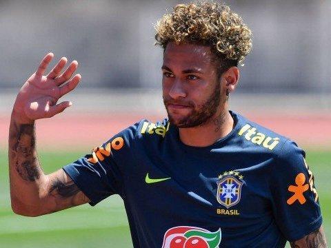Mais caro da Copa do Mundo, Neymar vale mais do que 15 seleções