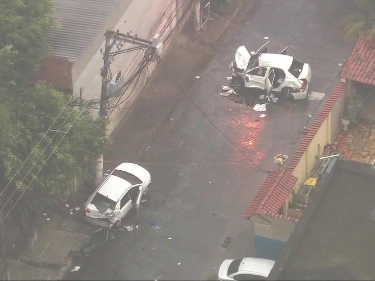 Mulher e PM morrem em acidente durante fuga de criminosos no Rio