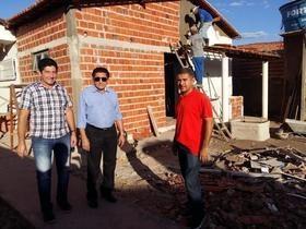 Apesar da Crise Financeira Obras Não Param em Ipiranga