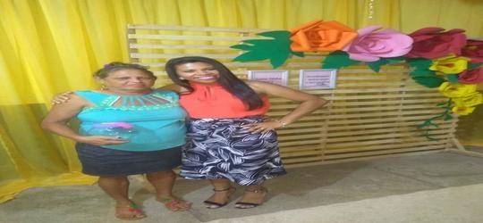 Mães são homenageadas pela escola UEPUC