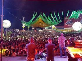 Confira fotos do Encontro de Folguedos de Timon no Cocais Shopping