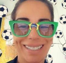 Famosos entram no clima da Copa do Mundo para estreia do Brasil