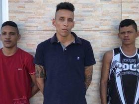 Trio é preso com R$115, celulares e drogas na zona Sul de Teresina