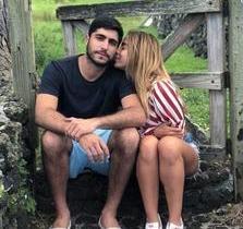 Após boatos, Anitta explica suspeita de crise em seu casamento