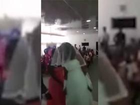 Namorada rejeitada aparece vestida de noiva em casamento do ex