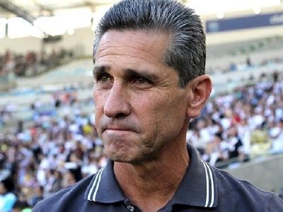 Jorginho deixa comando do CE após 3 derrotas em 15 dias de trabalho