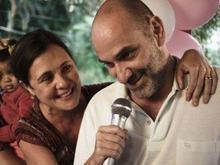 Separados, Adriana Esteves e Marco Ricca voltam a ser um casal