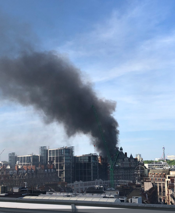 (Crédito: Reprodução/Twitter/London Fire Brigade)
