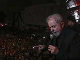 Justiça de SP determina desbloqueio de 50% dos bens de Lula