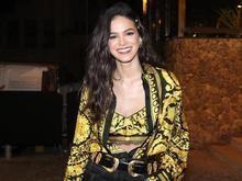 Bruna Marquezine chama atenção no aniversário de Marina Ruy Barbosa