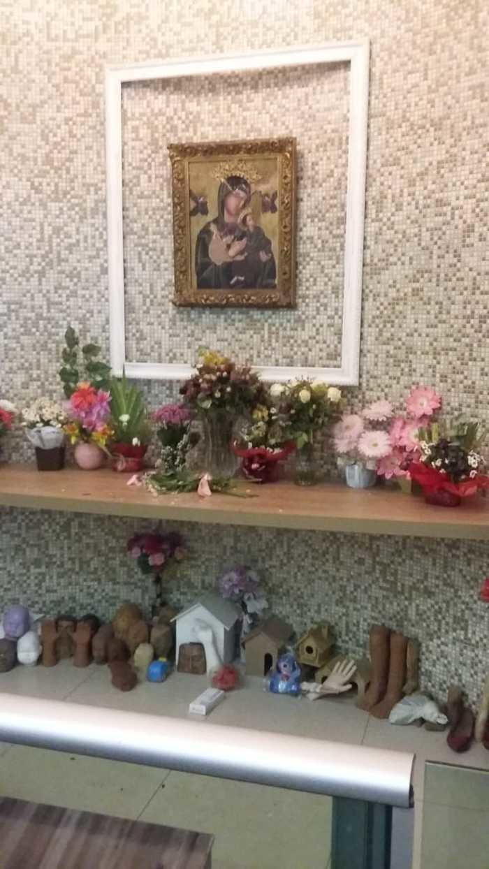 Imagem de Nossa Senhora do Perpétuo Socorro ficou danificada (Crédito: Reprodução/Portal Meio Norte)