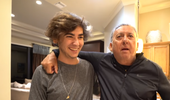 Filho de Jagger “ataca” Galvão Bueno e filho do comentarista rebate