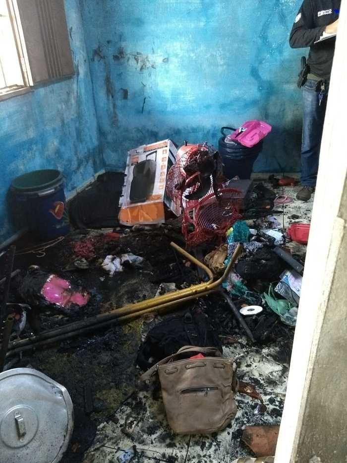 Quarto incendiado (Crédito: Efrém Ribeiro )