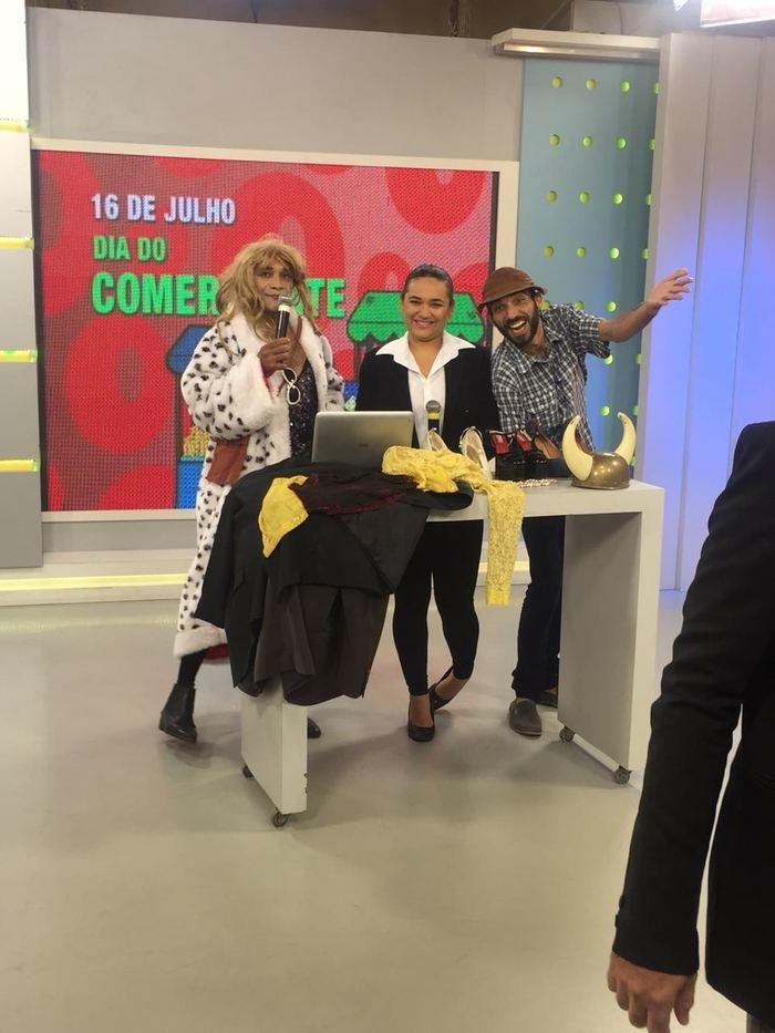 Ronda do Povão faz homenagem especial para o Dia do Comerciante (Crédito: Waldelúcio Barbosa)