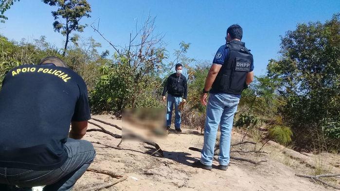 Corpo é encontrado em avançado estado de decomposição na zona Sul de Teresina (Crédito: Mirian Santos)