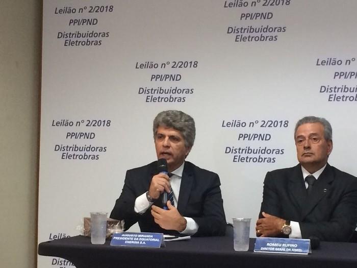 Presidente da Equatorial Energia, Augusto Miranda, e diretor-geral da Aneel, Romeu Rufino (CrÃ©dito: LuÃ­sa Melo/G1)