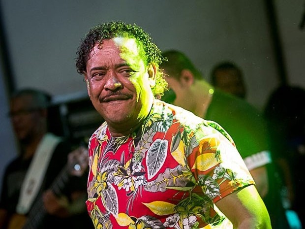 Compadre Washington sonha em reunir É o Tchan novamente