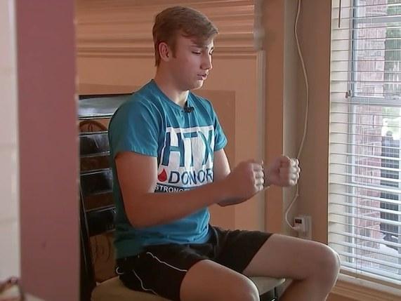 Jovem é diagnosticado com doença fatal por se exercitar demais