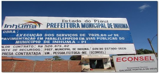Pavimentação em paralelepípedo- rua do Bairro Araxás