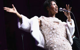 Aretha Franklin, rainha do Soul morre aos 76 anos nos EUA