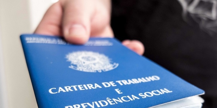 IBGE: 3,1 milhões de brasileiros buscam emprego há mais de 2 anos