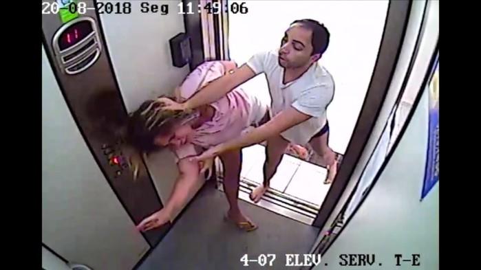 Cantor agrediu ex-esposa na frente do filho 