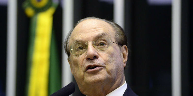 Mesa da Câmara cassa mandato do deputado Paulo Maluf